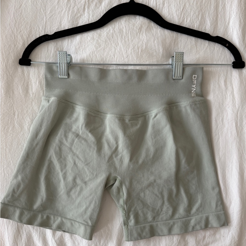 DFYNE Women's Green impact Shorts